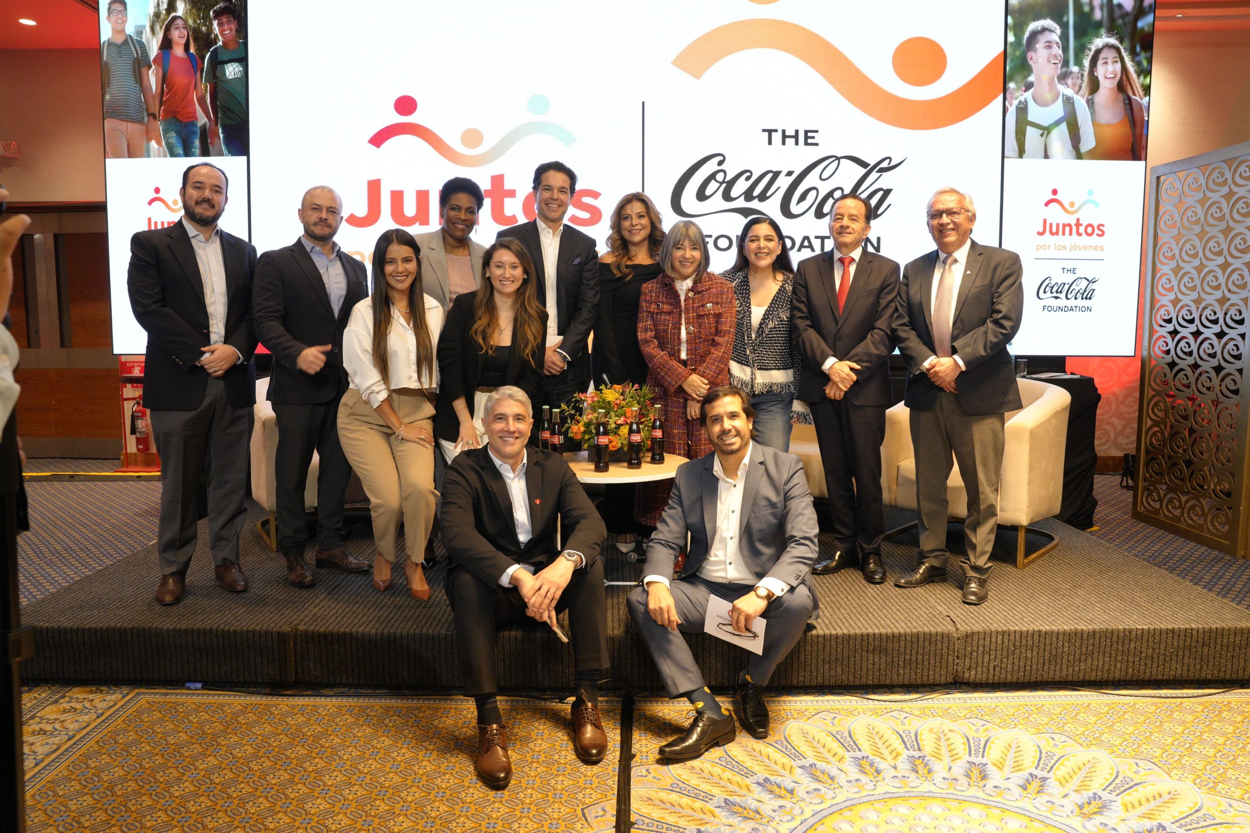 Foto 2 - Juntos por los Jóvenes(1)