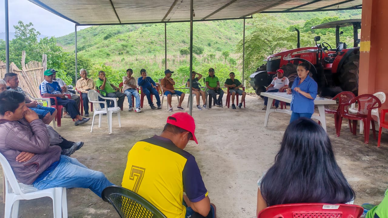 Gobierno del presidente Daniel Noboa promueve un seguro para proteger cultivos de más de 80 mil productores